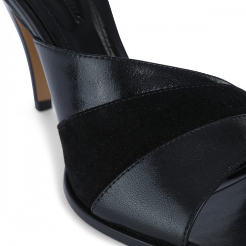 BLACK LEATHER SANDALS