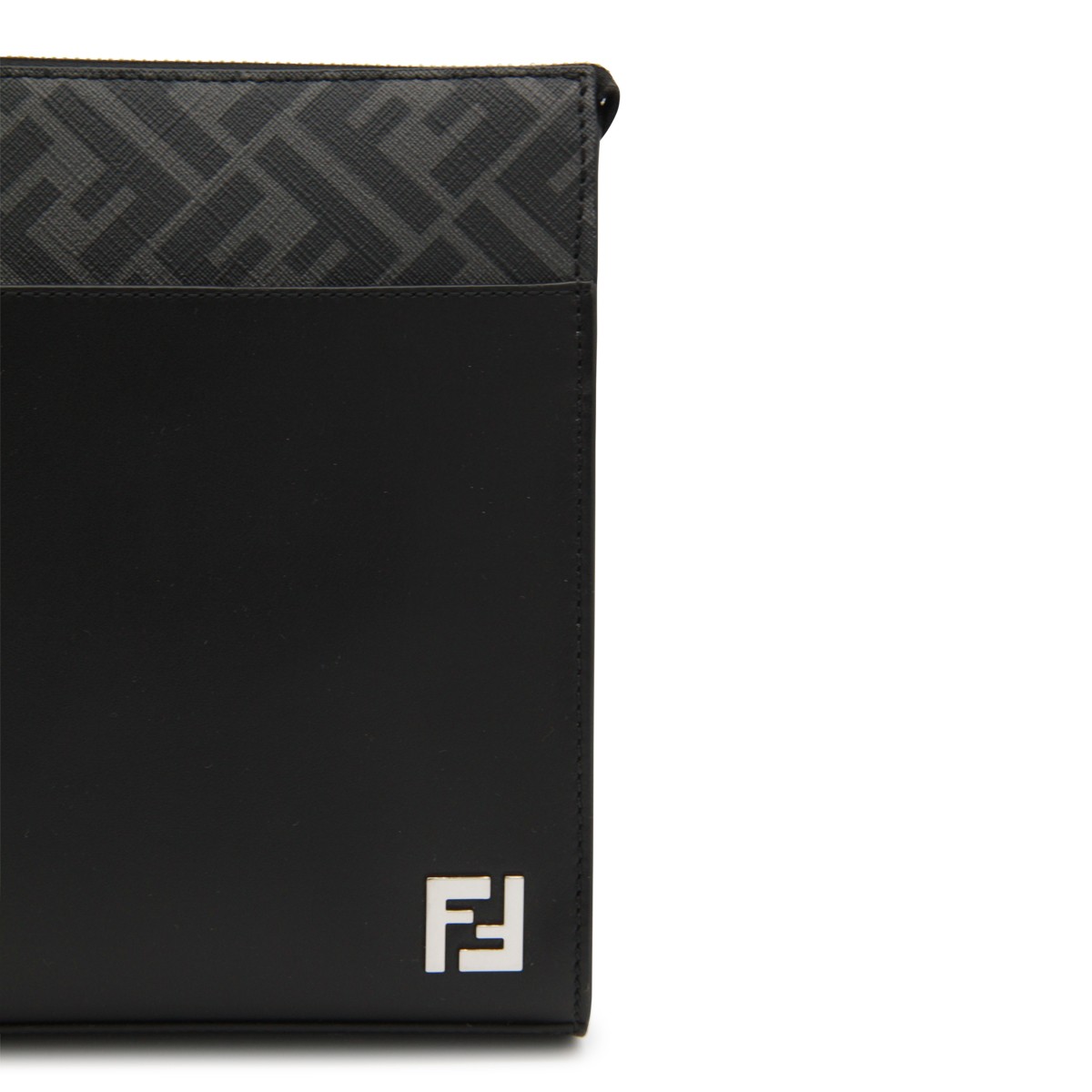 BLACK LEATHER SQUARED FF POUCH