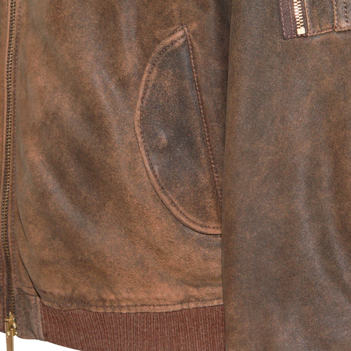 BROWN LEATHER JACKET