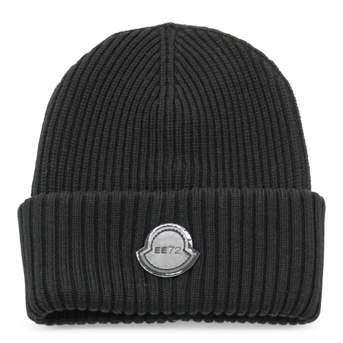 BLACK WOOL BEANIE
