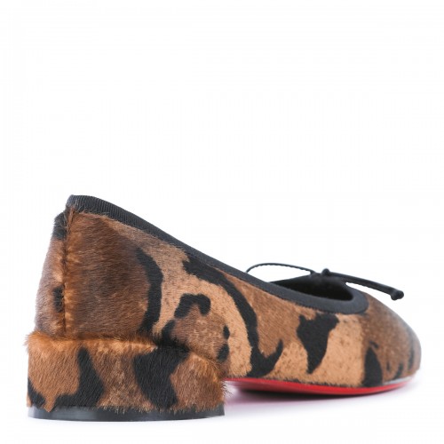 BROWN AND BLACK LEATHER FLATS