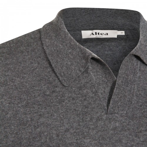 GREY KNITWEAR