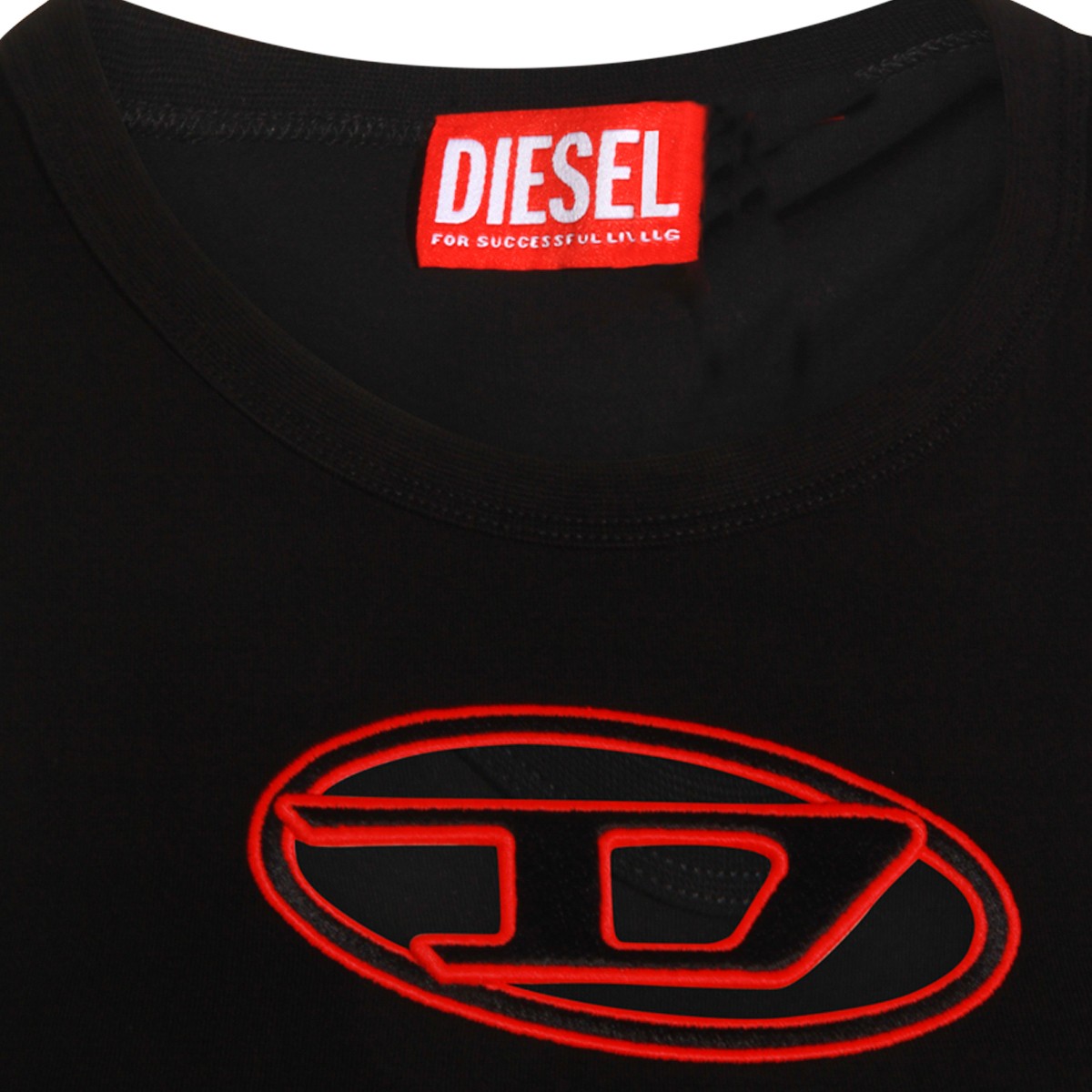 BLACK COTTON T-LYNYS-OD TOP