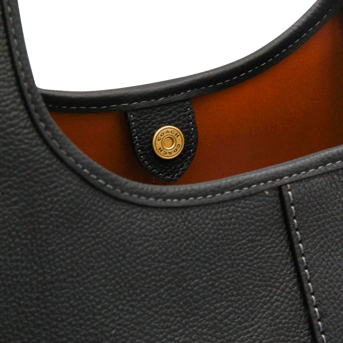 BLACK LEATHER LANA SHOULDER BAG BLACK LEATHER LANA SHOULDER BAG