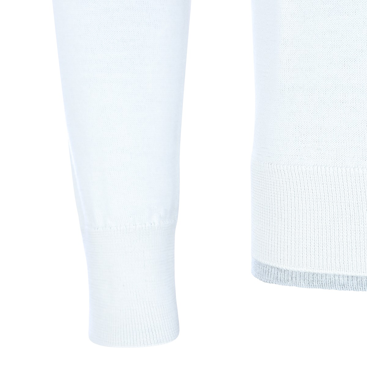 WHITE WOOL KNITWEAR