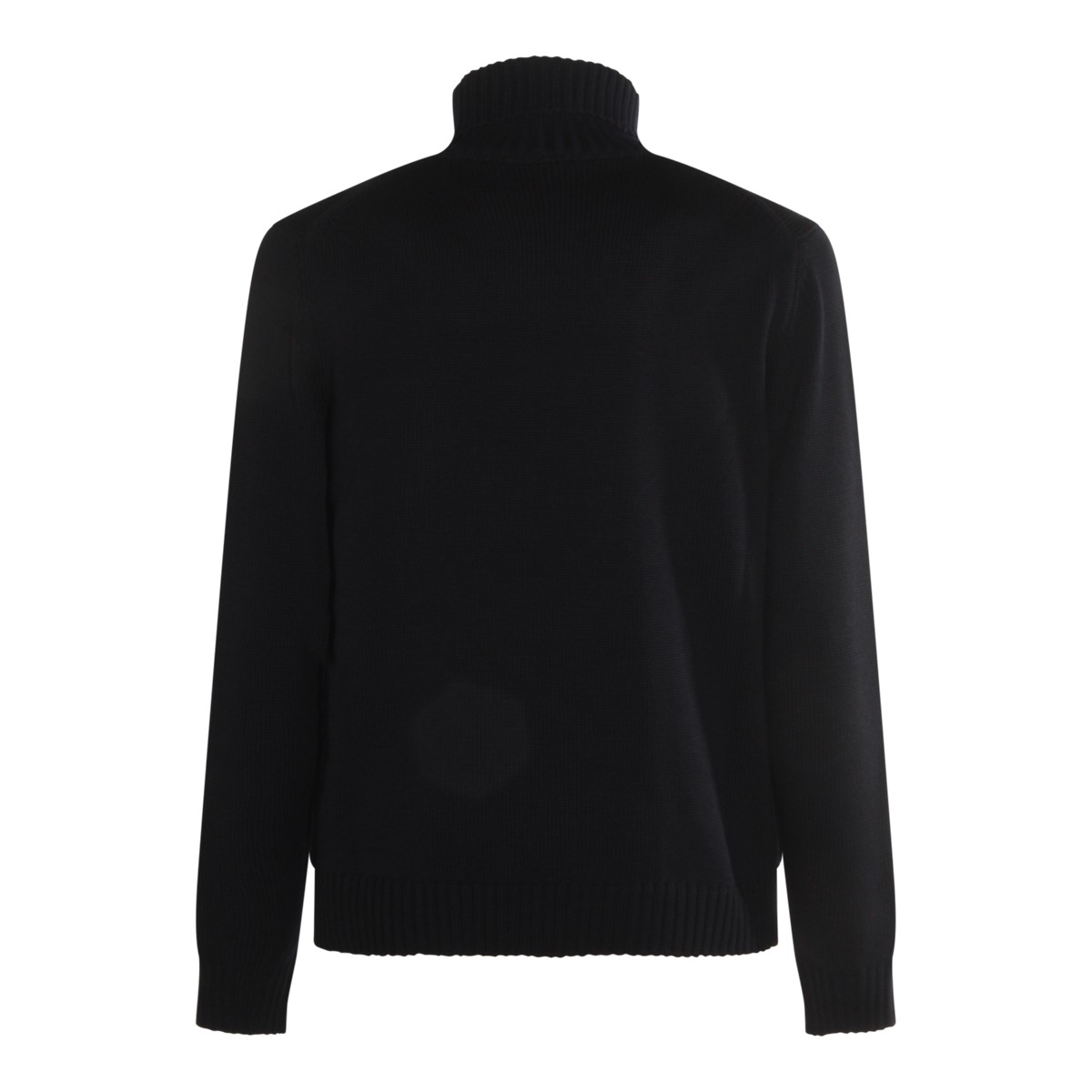 BLACK WOOL KNITWEAR BLACK WOOL KNITWEAR