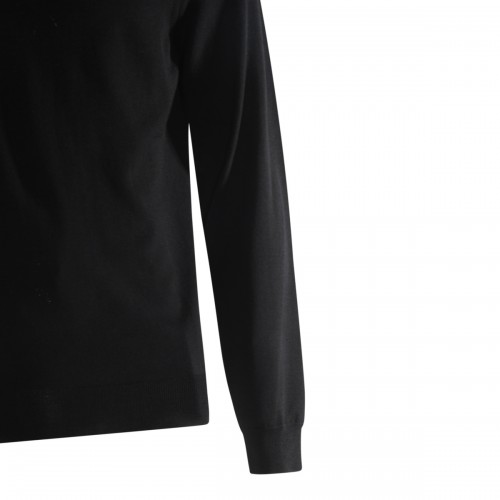 BLACK WOOL KNITWEAR