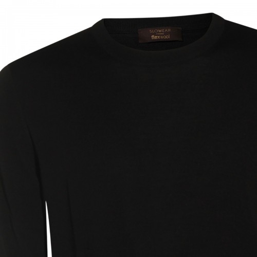 BLACK WOOL KNITWEAR