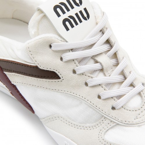 WHITE LEATHER SNEAKERS