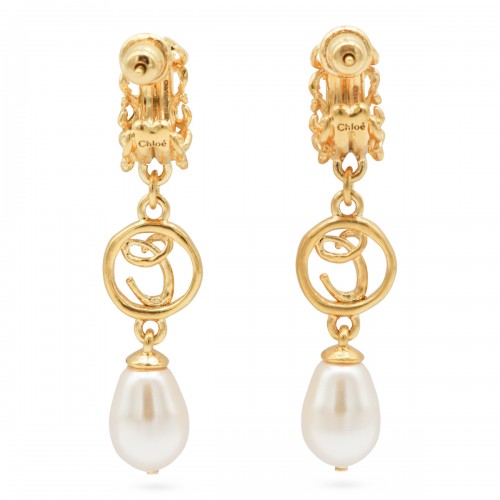 GOLD AND PEARLY BRASS EARRINGS