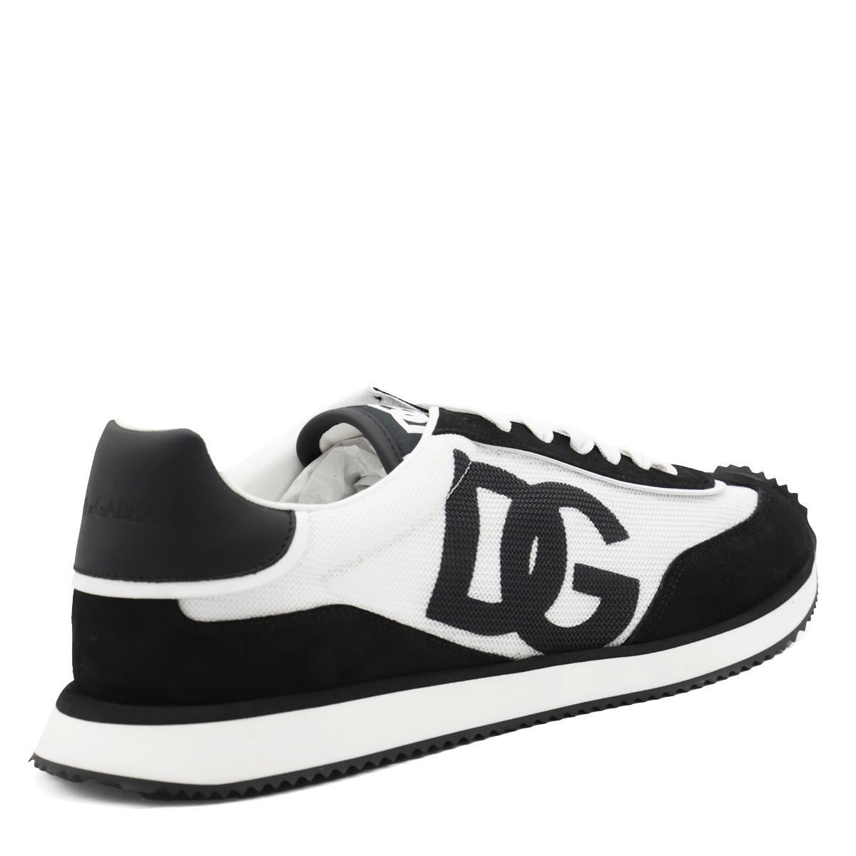 BLACK AND WHITE LEATHER SNEAKERS