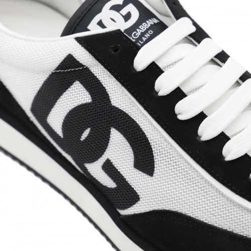 BLACK AND WHITE LEATHER SNEAKERS