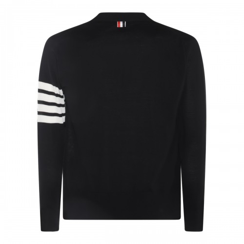 BLACK WOOL KNITWEAR