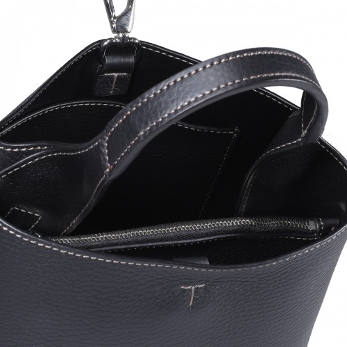 BLACK LEATHER TOTE