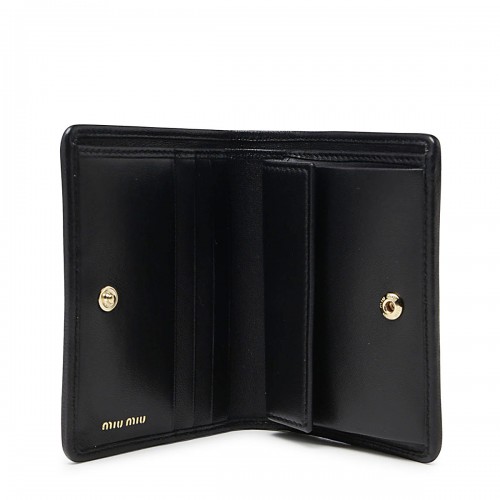 BLACK LEATHER WALLET