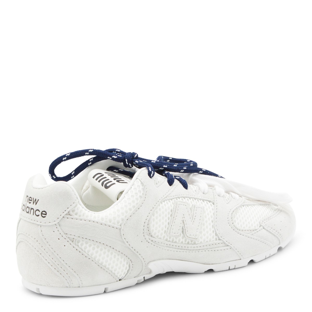 WHITE LEATHER SNEAKERS