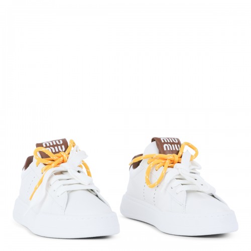 WHITE LEATHER SNEAKERS