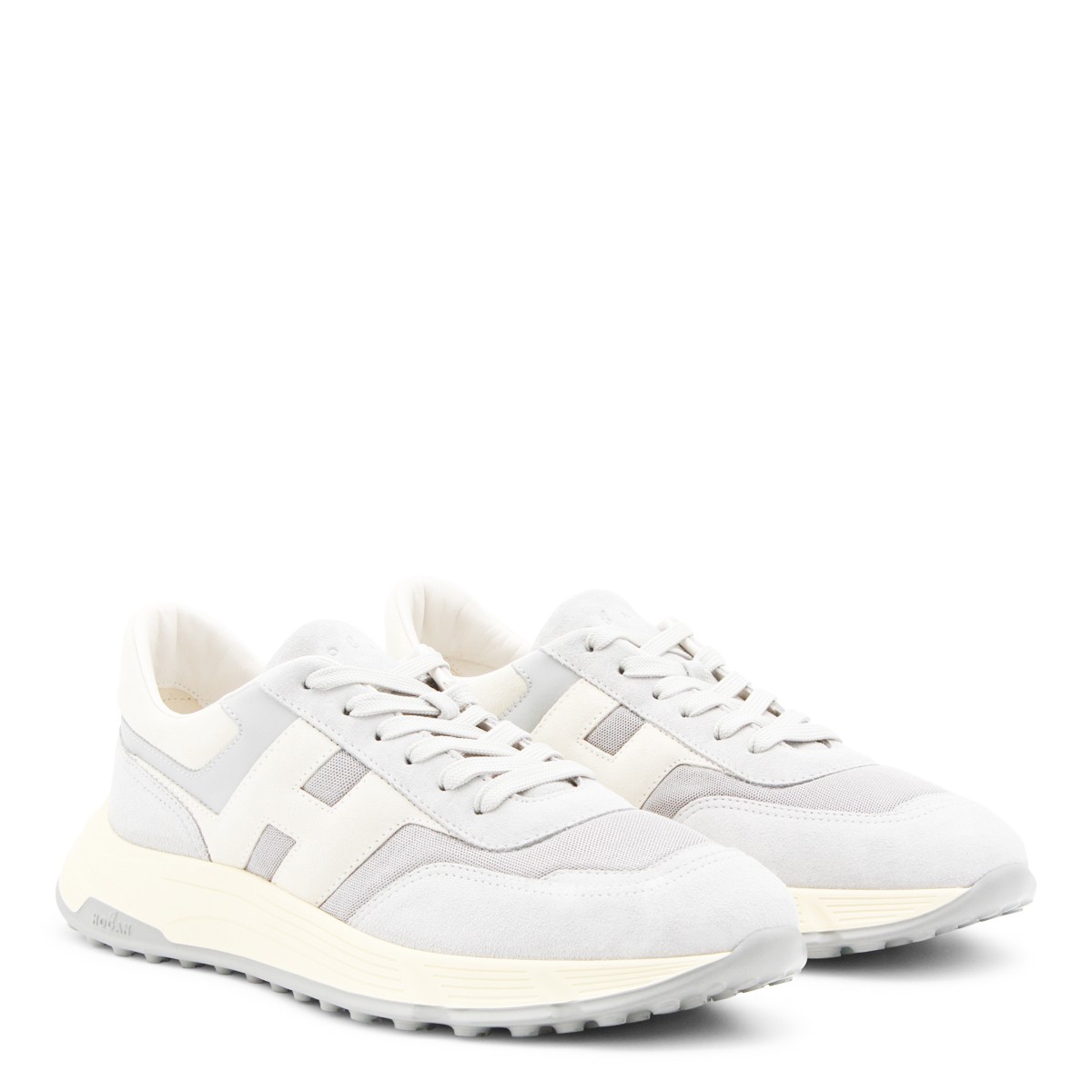 GREY LEATHER SNEAKERS