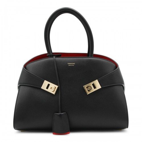 BLACK LEATHER HUG S...