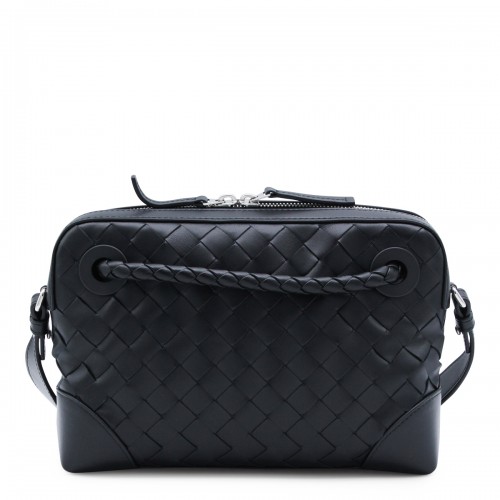BLACK LEATHER ANDIAMO BAG