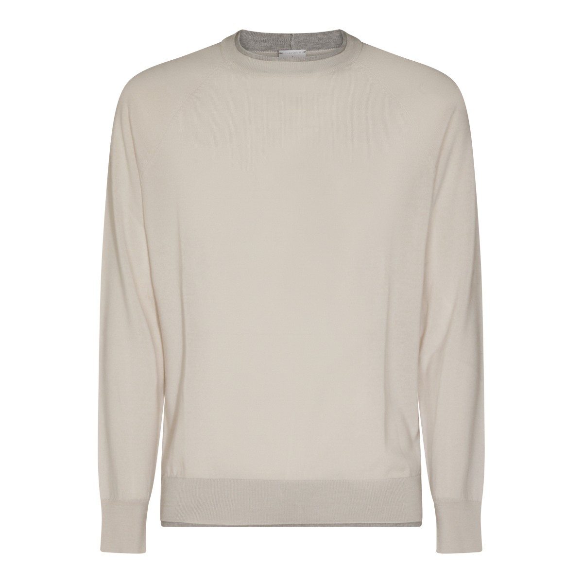 WHITE WOOL KNITWEAR