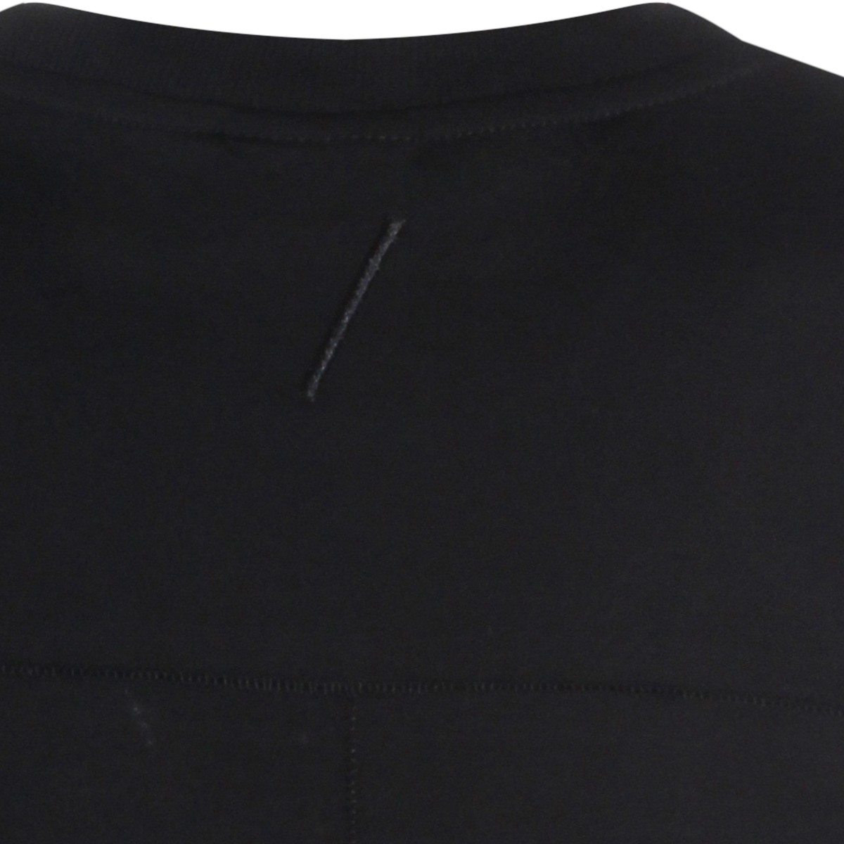 BLACK COTTON T-SHIRT