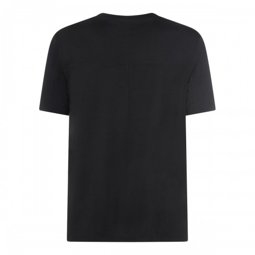 BLACK T-SHIRT