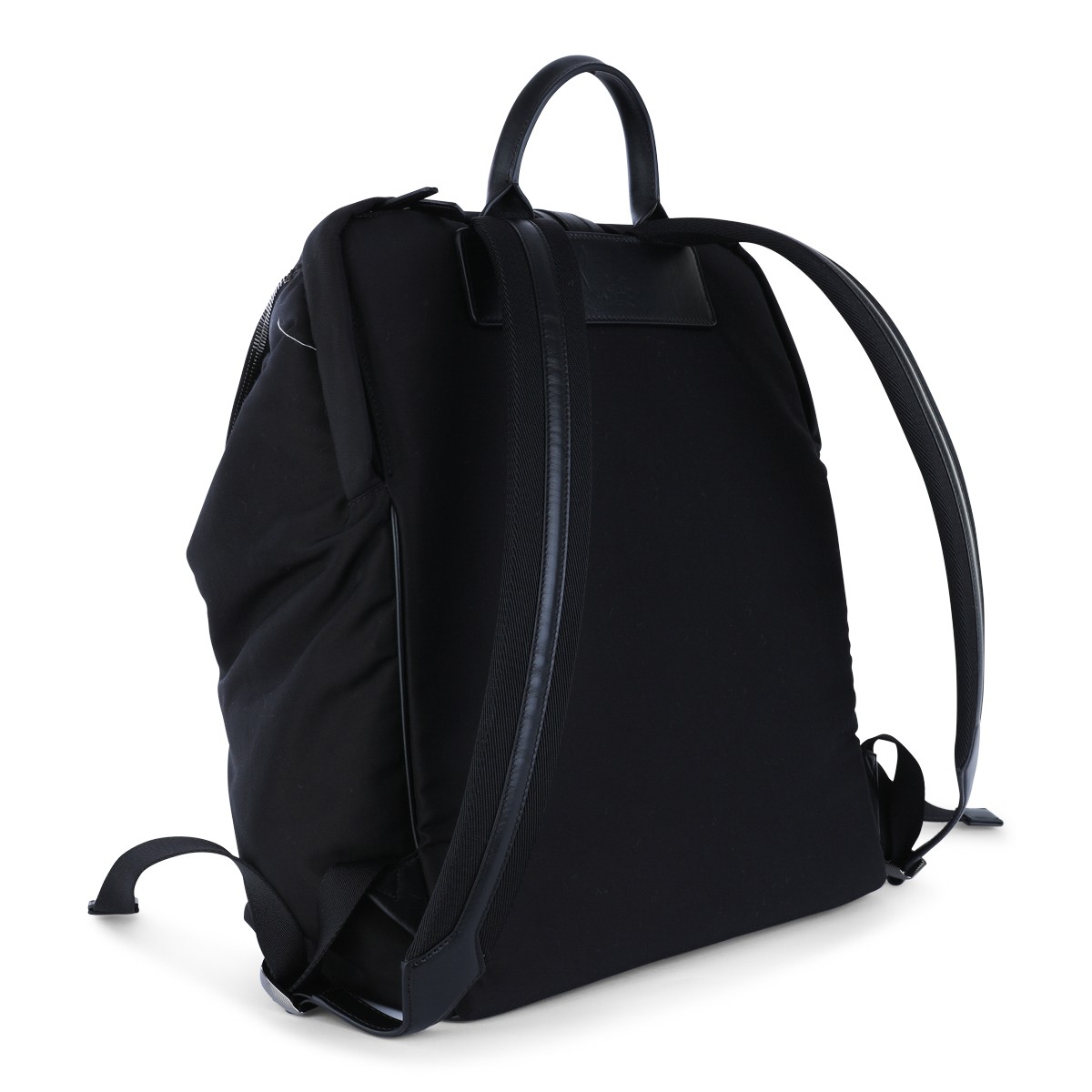 BLACK BACKPACK