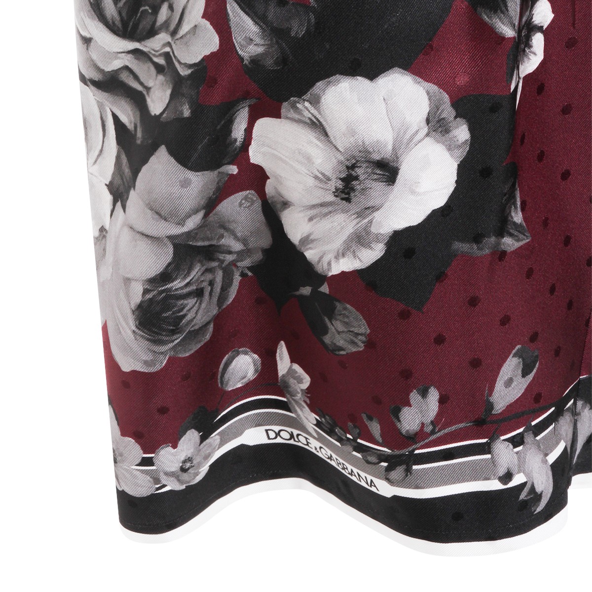 BORDEAUX AND BLACK SILK SHORT