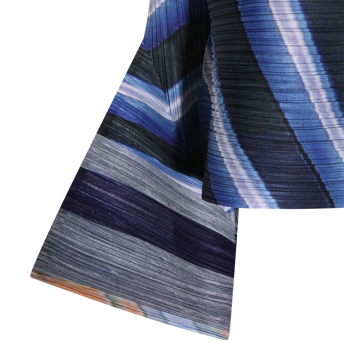 GRAY AND NAVY PLEATED TOP