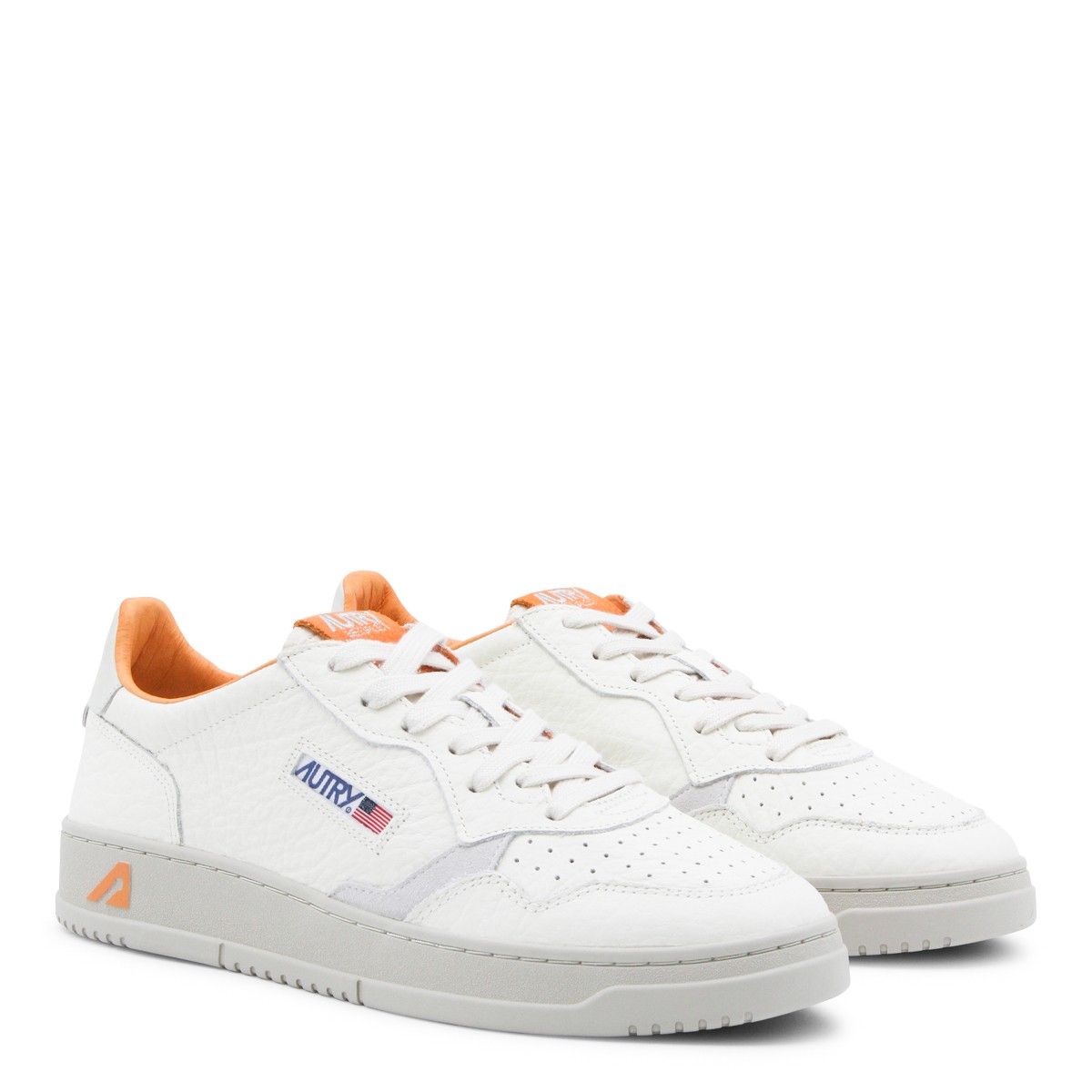 WHITE AND ORANGE LEATHER MEDALIST LOW...