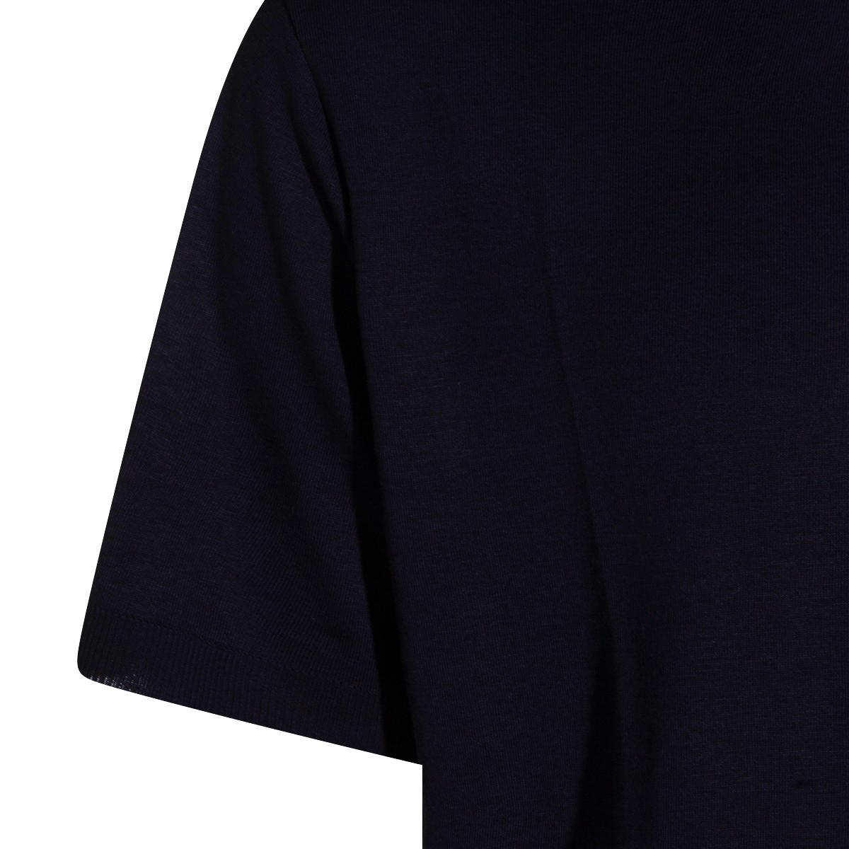 NAVY T-SHIRT