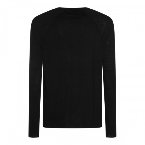 BLACK STRETCH T-SHIRT 2