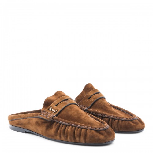 BROWN LEATHER LOAFERS 2