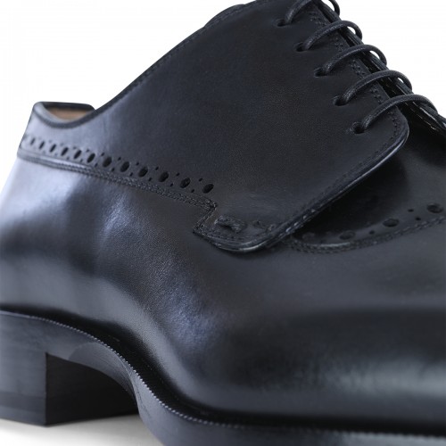 BLACK LEATHER LACE UP SHOES