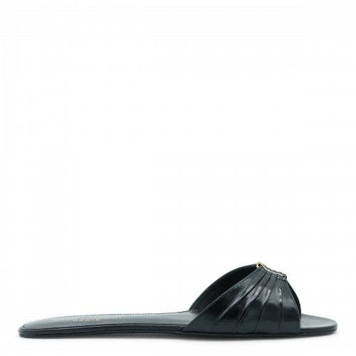 BLACK LEATHER FLATS