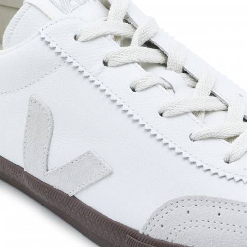 WHITE AND NATURAL VOLLEY SNEAKERS