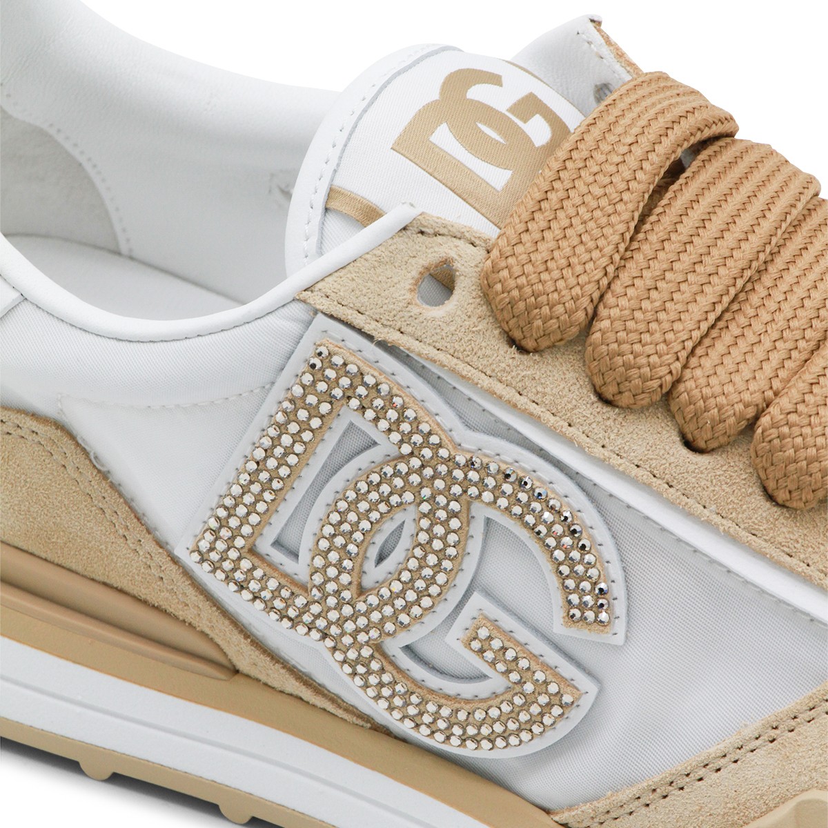 WHITE AND BEIGE SNEAKERS