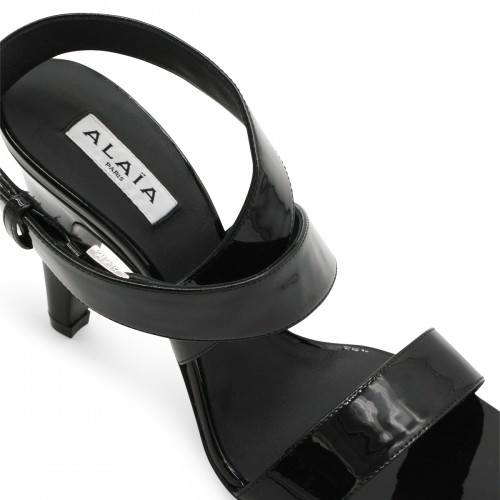 BLACK LEATHER SANDALS