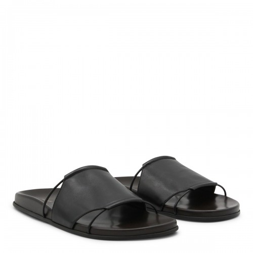 BLACK LEATHER FLATS 2