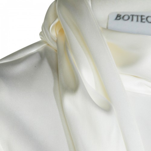 WHITE SILK TOP