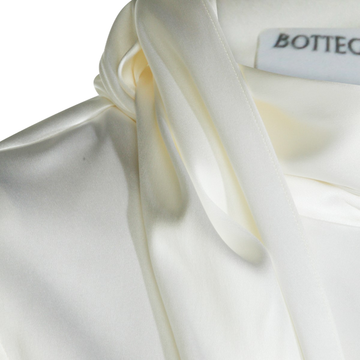 WHITE SILK TOP
