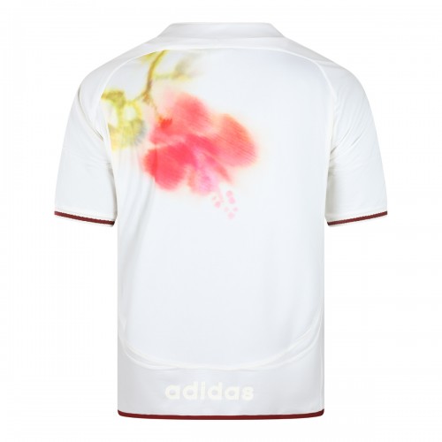 WHITE T-SHIRT