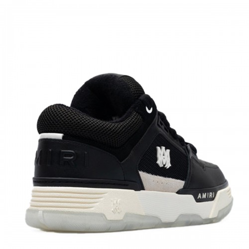 BLACK SNEAKERS