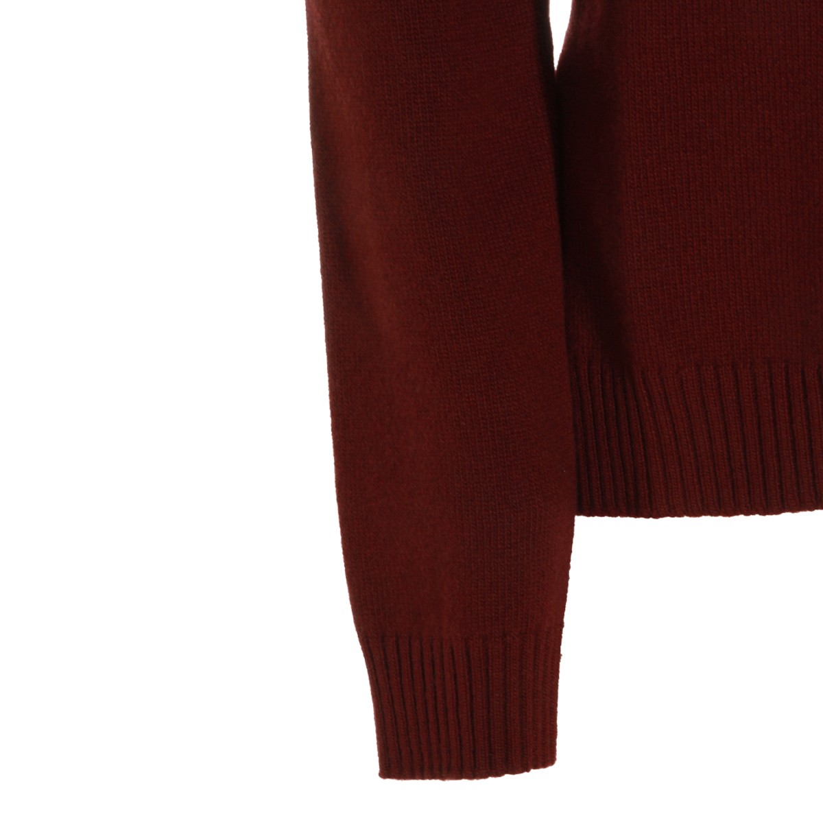 RED WOOL KNITWEAR