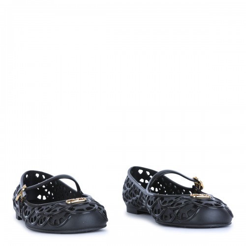 BLACK ONDETTE FLAT
