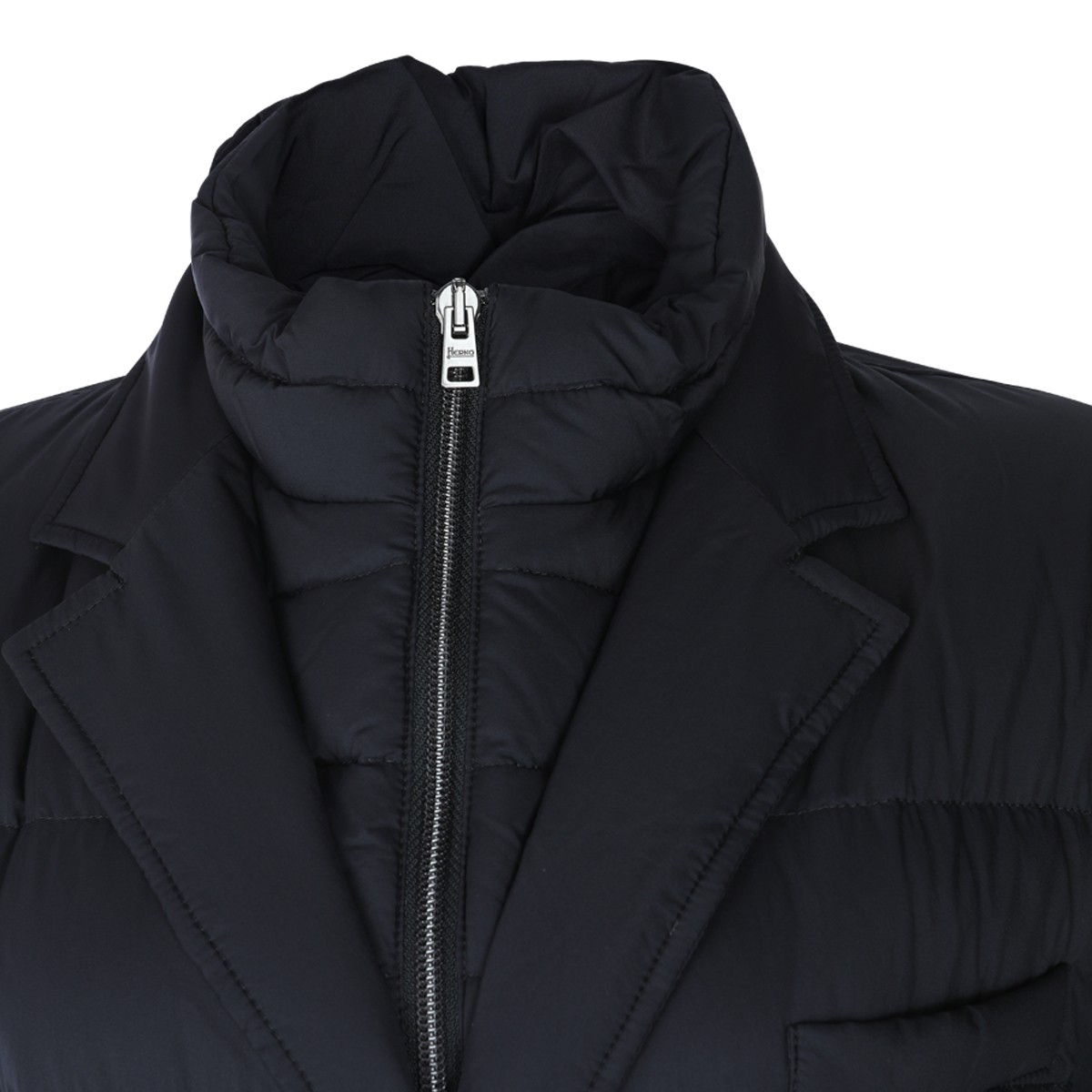 BLACK DOWN JACKET
