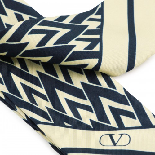 IVORY AND NAVY SILK SCARF