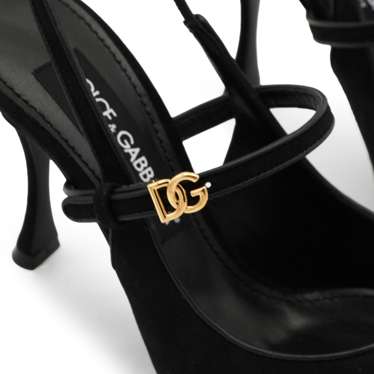 BLACK LEATHER PUMPS