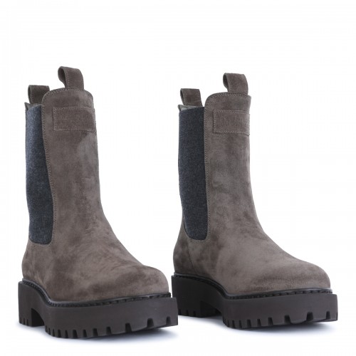 BROWN LEATHER BOOTS 2